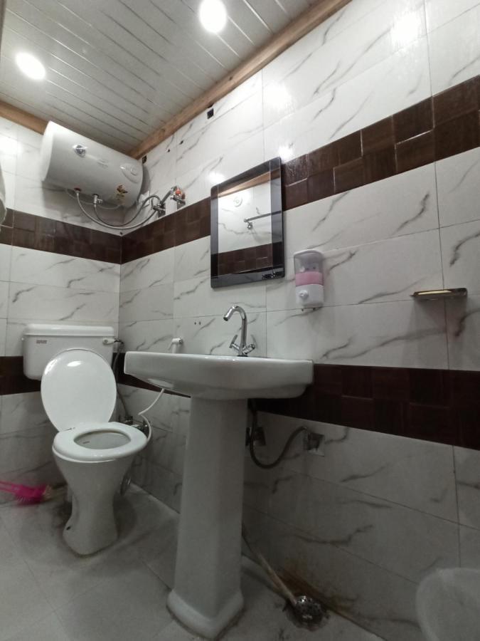 Hotel Neem Baba Nainital Exterior photo